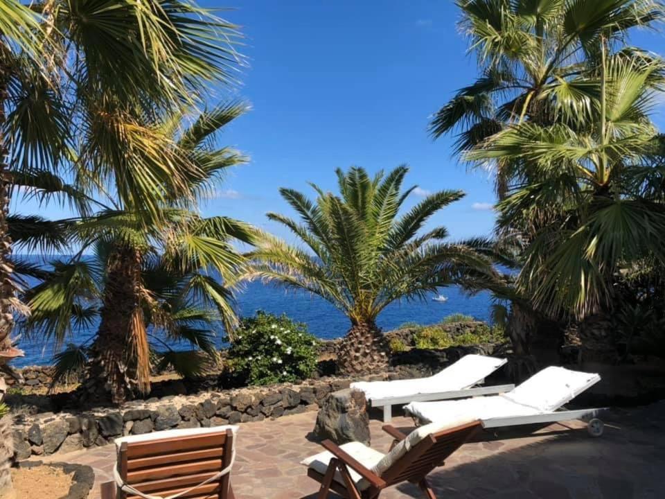Apartment Dammuso Caletta Karace